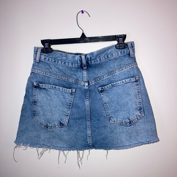 Forever 21 High Waisted Denim Skirt Size 28 - Picture 2 of 2